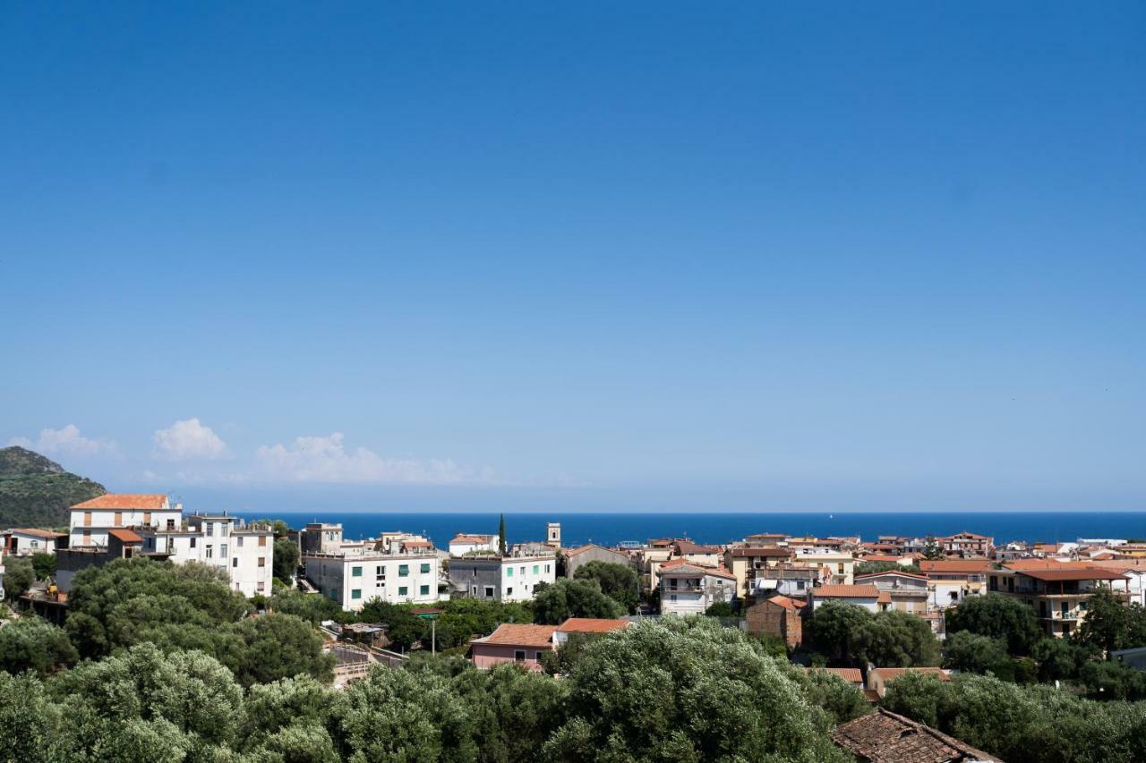 Hotel Santa Rosalia マリーナ・ディ・カメロータ エクステリア 写真